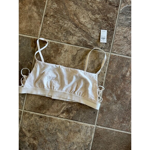 Aerie Real Good Strappy Side Lace Up Bralette
Size Medium - Picture 3 of 7